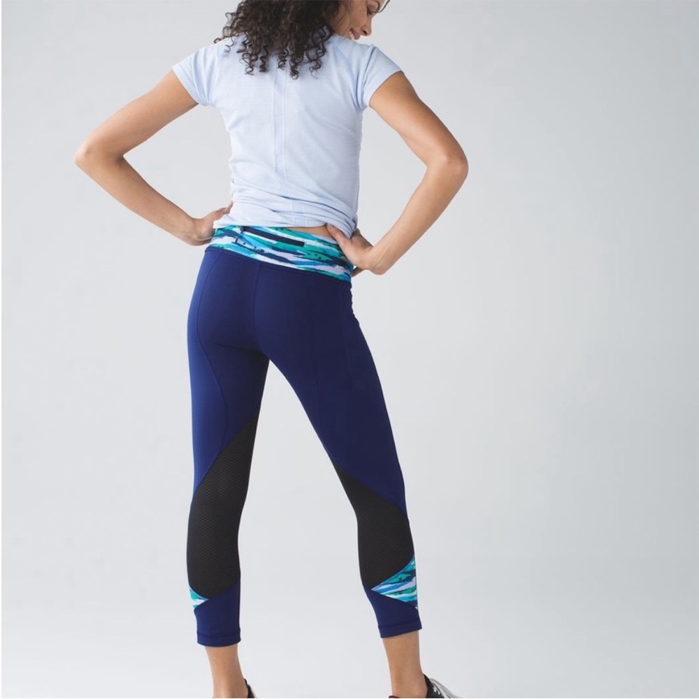 Lululemon Pace Rival Crop 22.5” Hero Blue / Seven Wonders Multi Sz 6